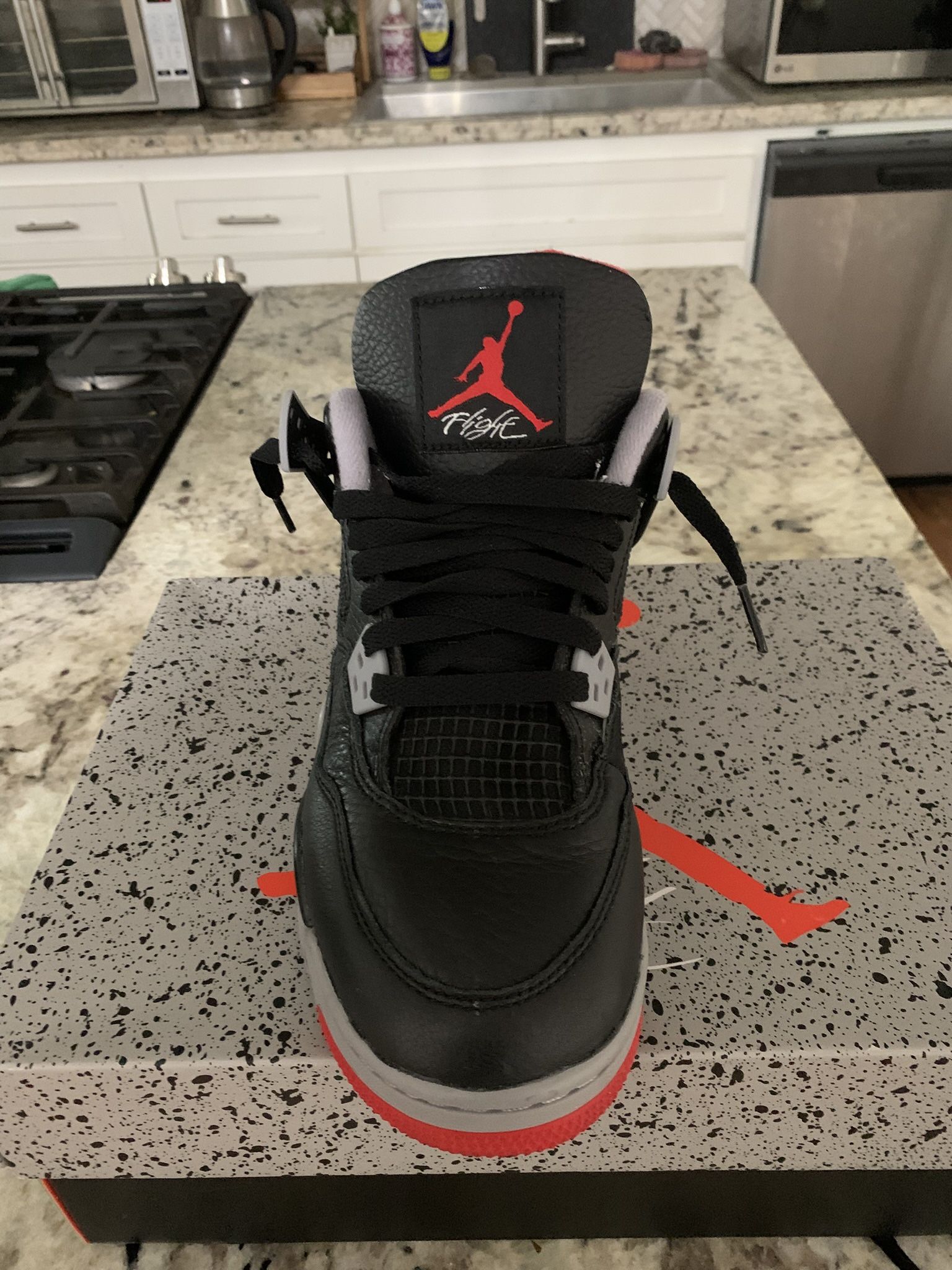 Air Jordan 4 Retro
