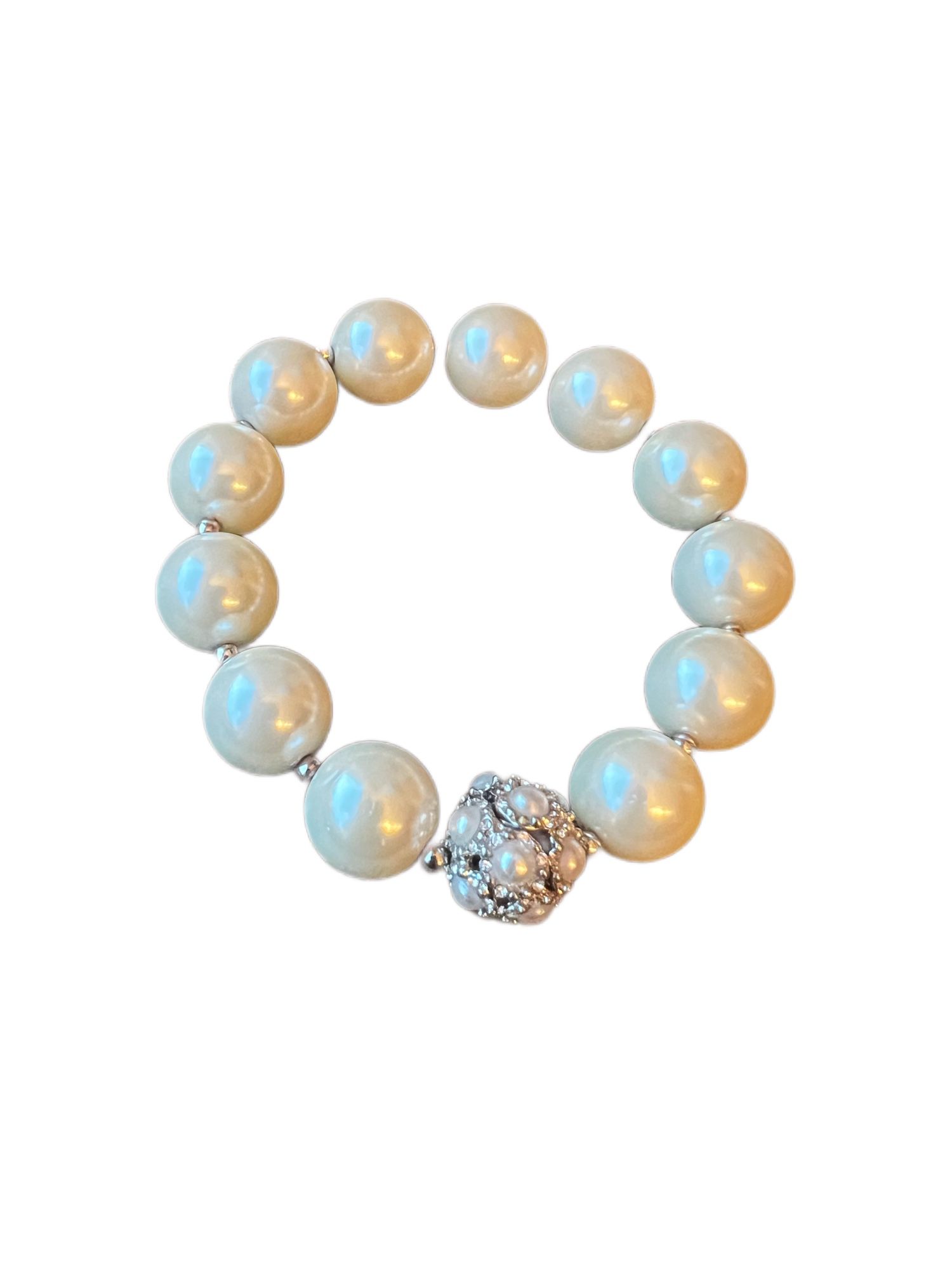 Faux pearl bracelet with ball of pearls charm-like detail
