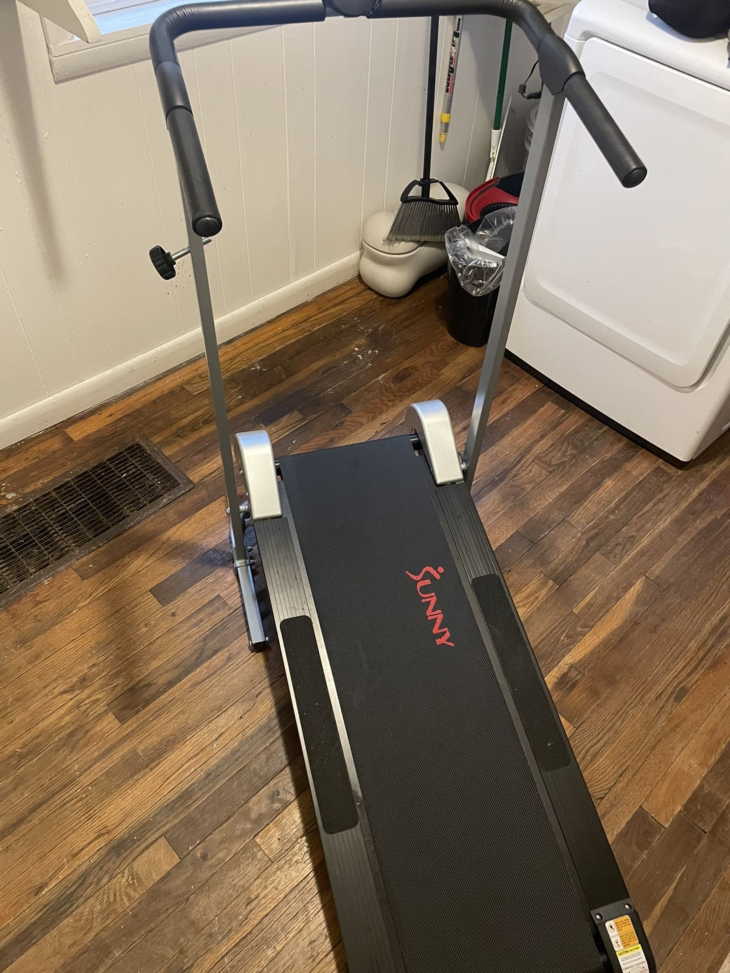 Self Propelled Treadmill