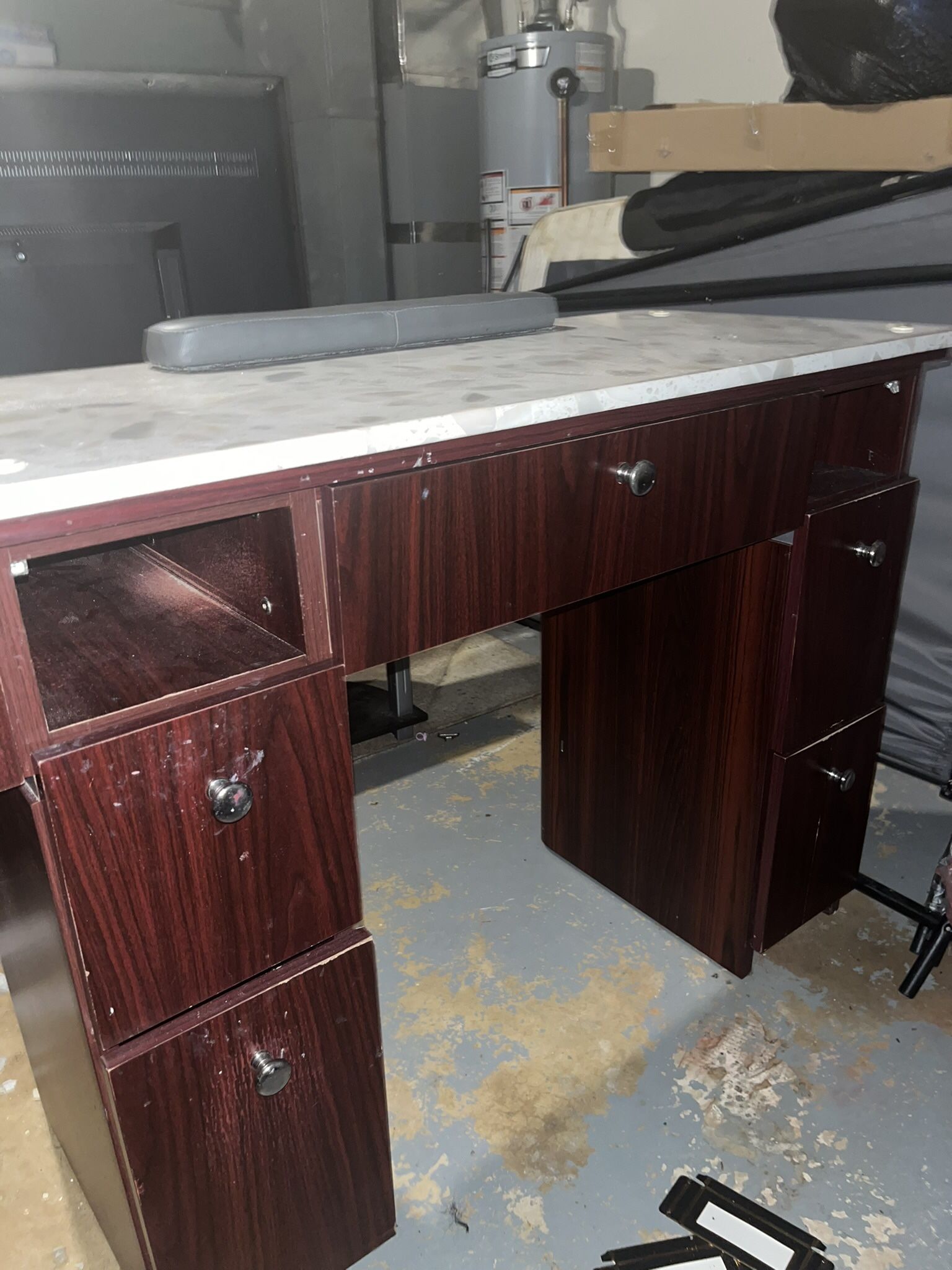 Manicure Nail Tech Table 