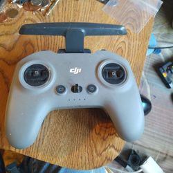 DJI FPV Controller V2 for Sale in Los Angeles, CA - OfferUp