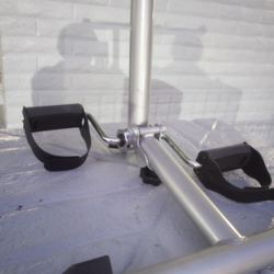 Hand Fingers Àrm Leg Seated  Workout 