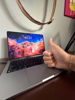 MacBook Pro 14-inch •M1 Pro •16GB RAM •1TB SSD