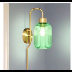 Harlow 8.625 in. Brushed Gold-Colored Wall Sconce with Green Glass Shade