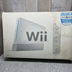 Nintendo Wii RVL-001 White Console w/ Power Supply/Av Cable/Sensor Bar & OEM Remote/Nunchuck