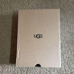 Black Fluffy Ugg Slides 