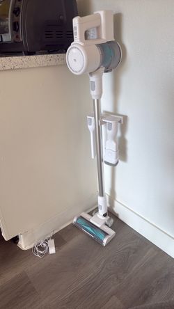 Sharper Image coordless vacuum