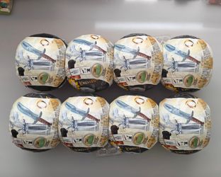 LOTR 8 balls MGA Miniverse Mini Brands Make it Mini