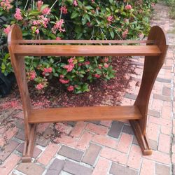 Wooden Blanket Holder 