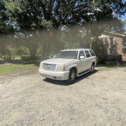 2002 Cadillac Escalade