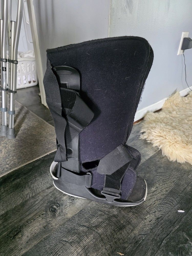 Walking Boot
