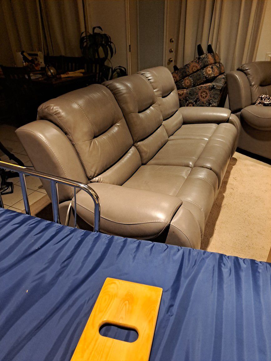 Sofa Leather - Electric Recliners