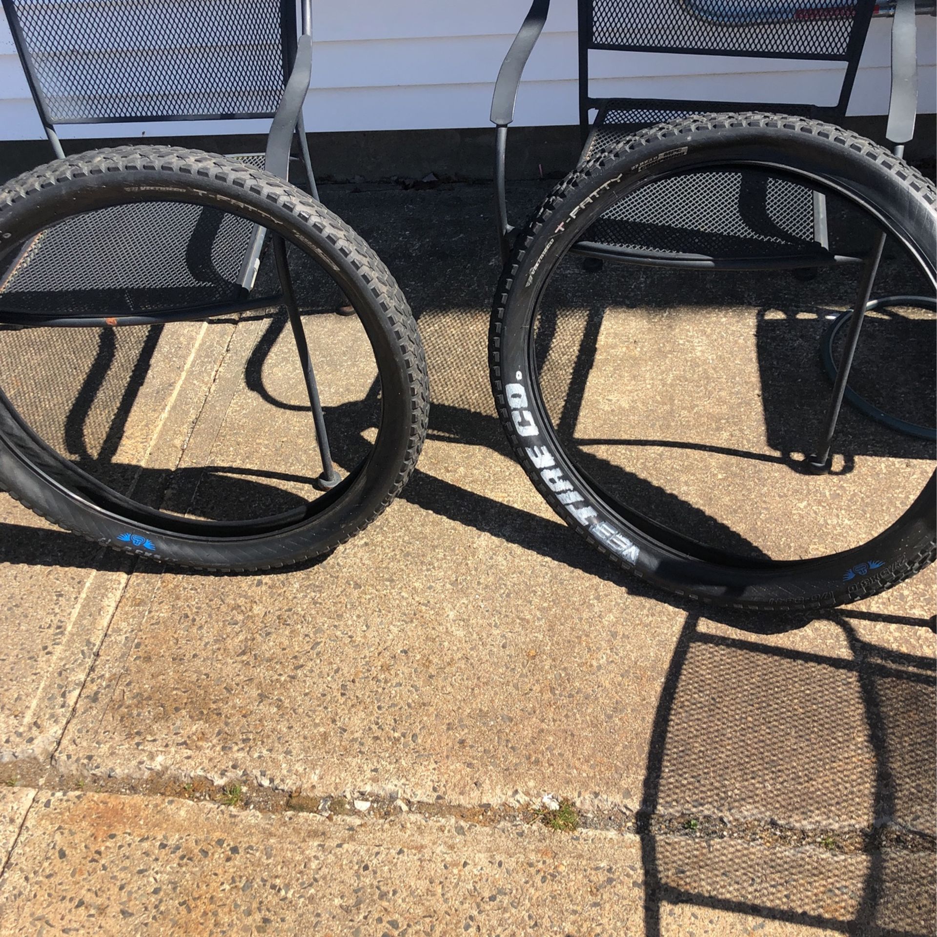 Om Duro Tires