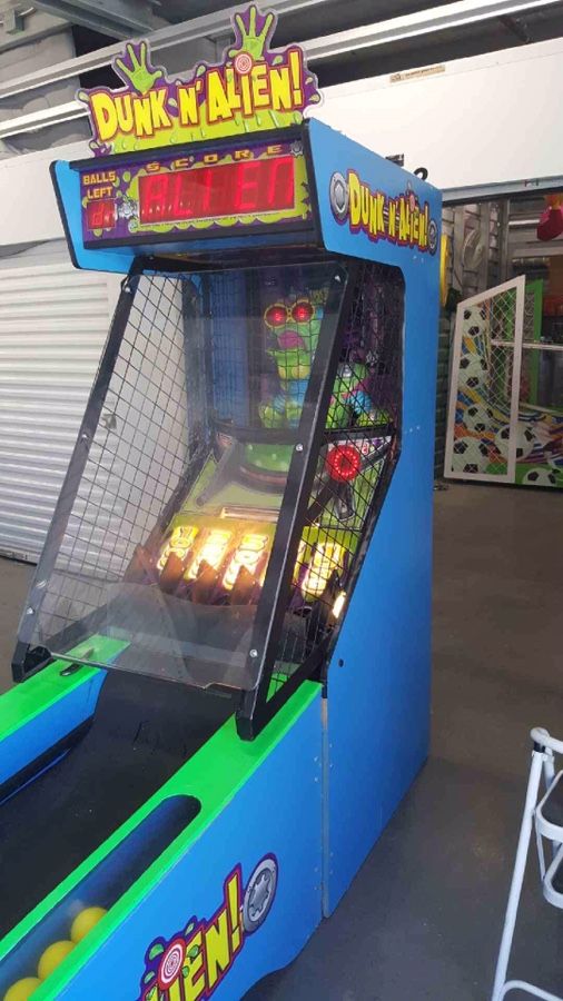 Dunk N' Alien Skee Ball Machine for Sale in Fort Mill, SC OfferUp