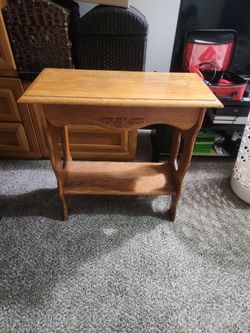 Oak Wood End Table with Lower Shelf