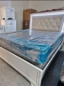 King bedroom set