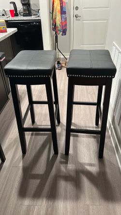 Counter height kitchen  or bar stools