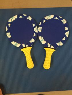 2 tennis racket