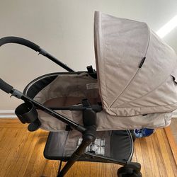 Stroller and Carseat All In one 