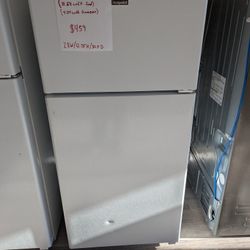 Hot Point 15.6 Cu Ft. To Freezer Refridgerator 1 Year Warranty 