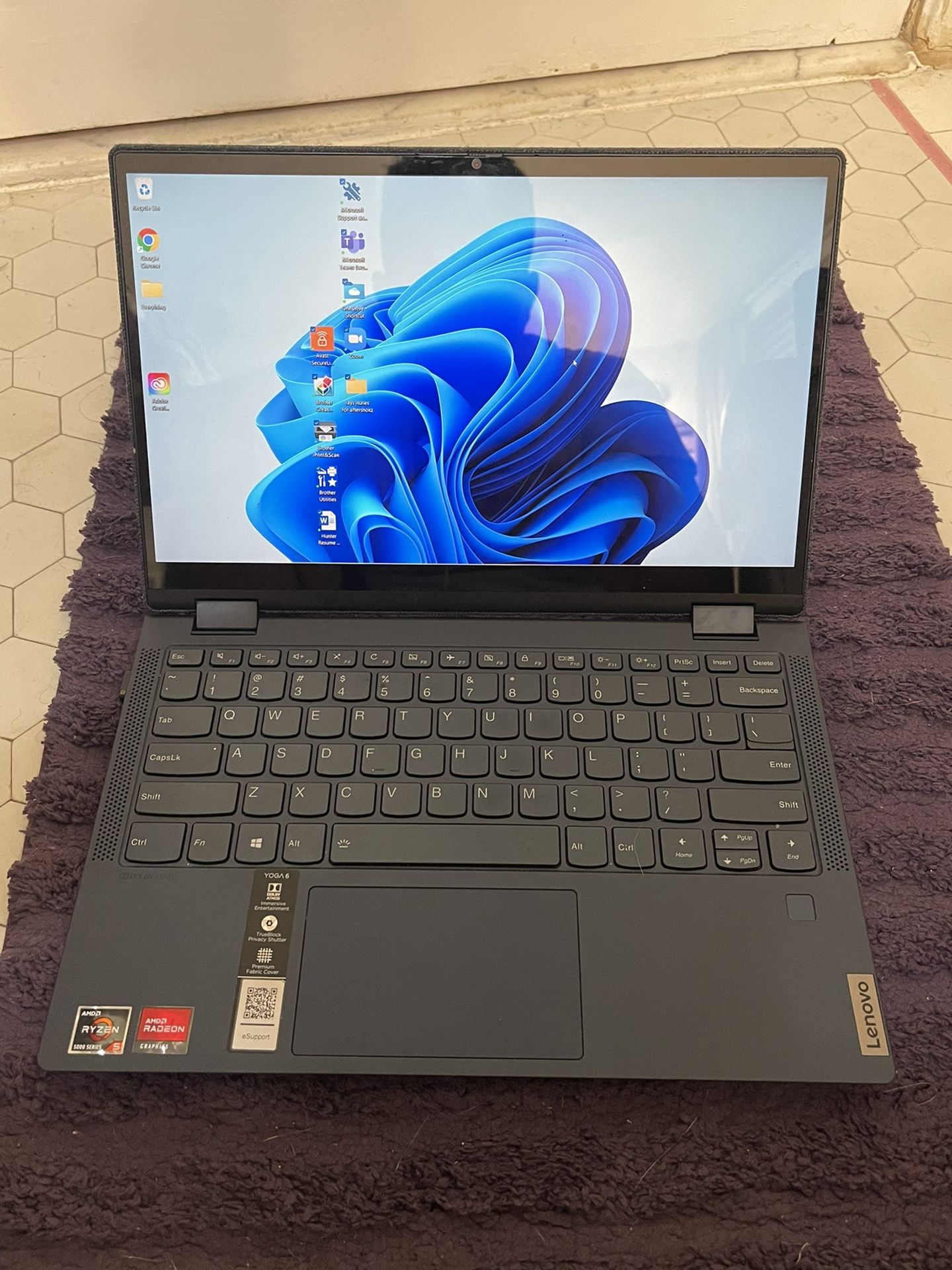 Lenovo Yoga 6 (2-1) With Pen