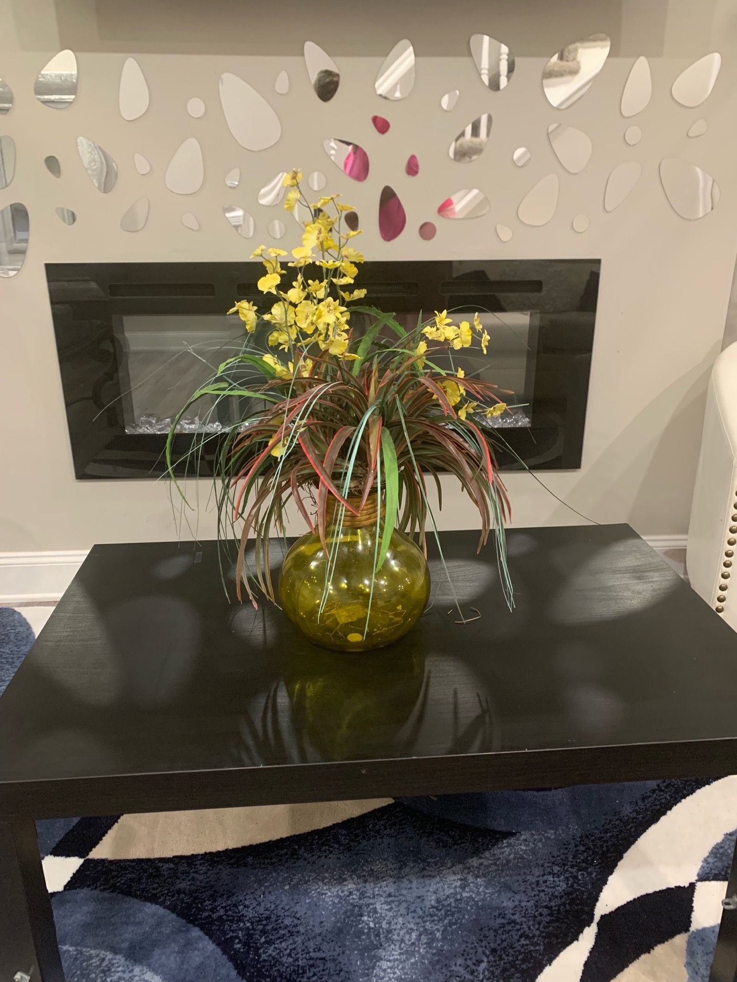 BLACK WOODEN APARTMENT SIZE COFFEE TABLE