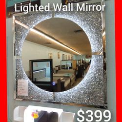 🤓 Beautiful Lighted Wall Mirror 