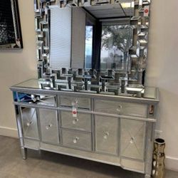 Mirrored Cabinet New Style Silver Frame Server  in box $699