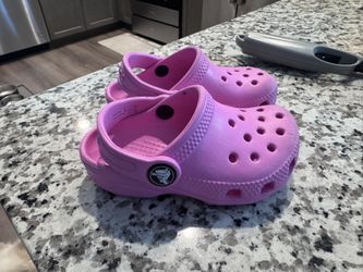Toddlers Crocs Size 6
