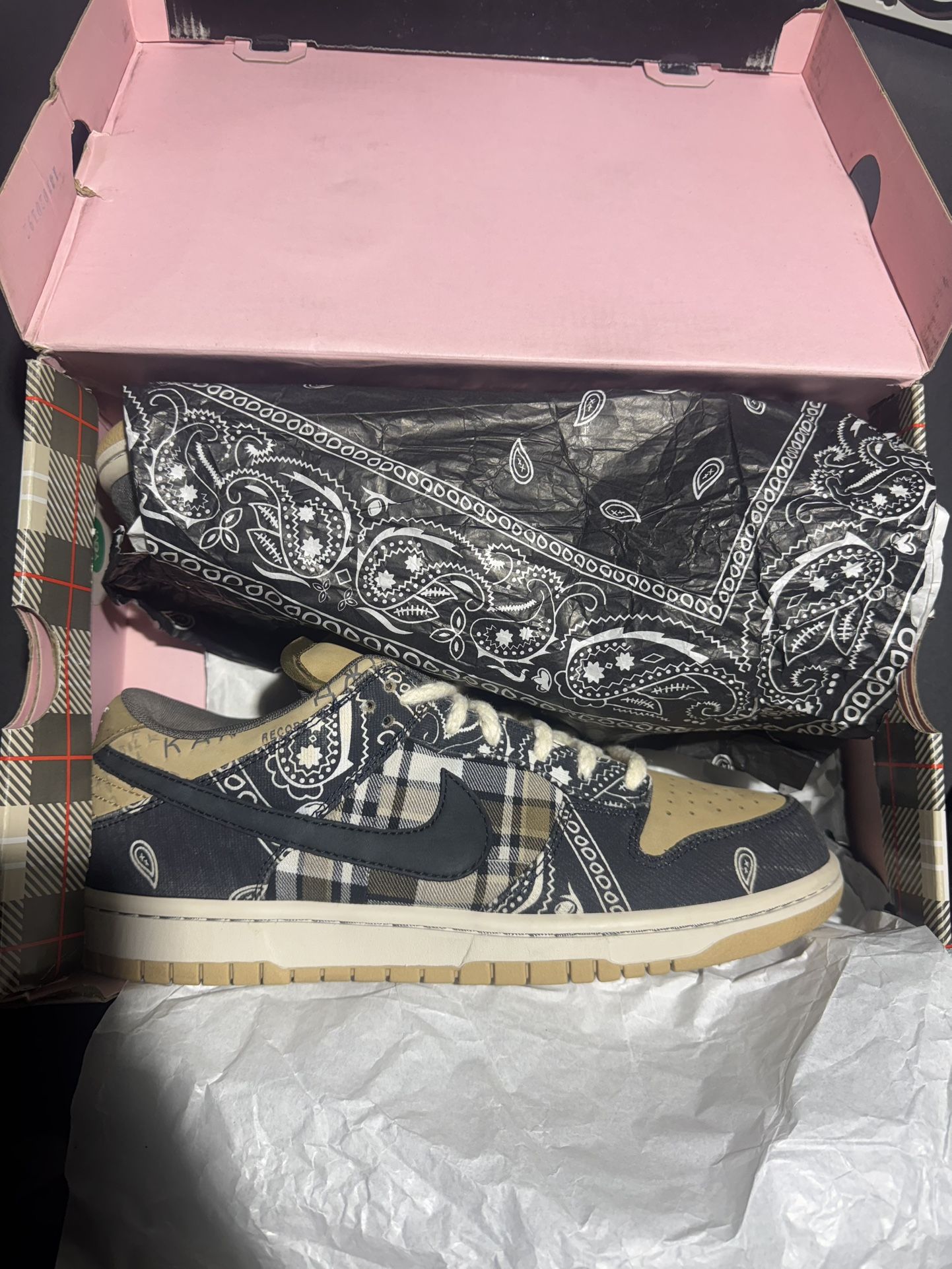 NIKE SB
