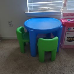 Little Tikes Kids Table And Chairs