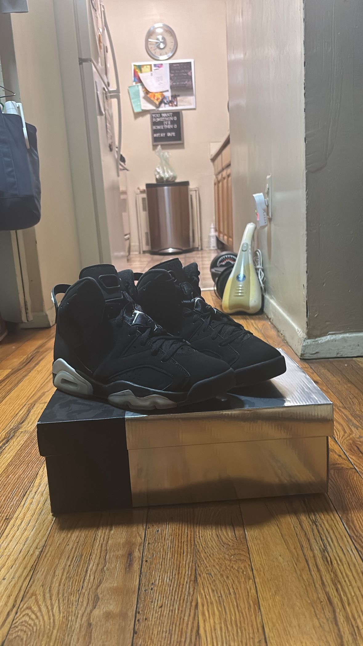 Jordan Air Jordan 6 Chrome Black Mid Top Sneaker DX2836 001 2022