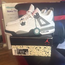 Jordan 4 White Cement 