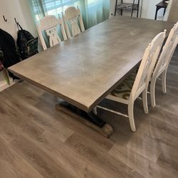 Dining Table Set