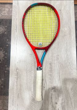 Yonex VCORE 100 Tennis Racquet