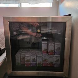 Mini Fridge (Wine Cooler)