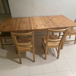 Solid Pine Extendable Table + 4 Chairs