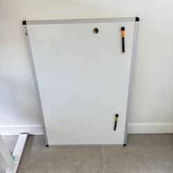 Large Magnetic Whiteboard