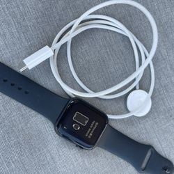 Apple Watch GPS w/charger