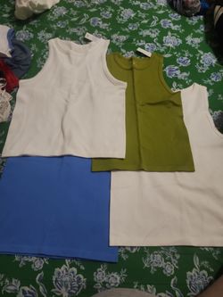 Blusas  2 medianas 2 xxl
