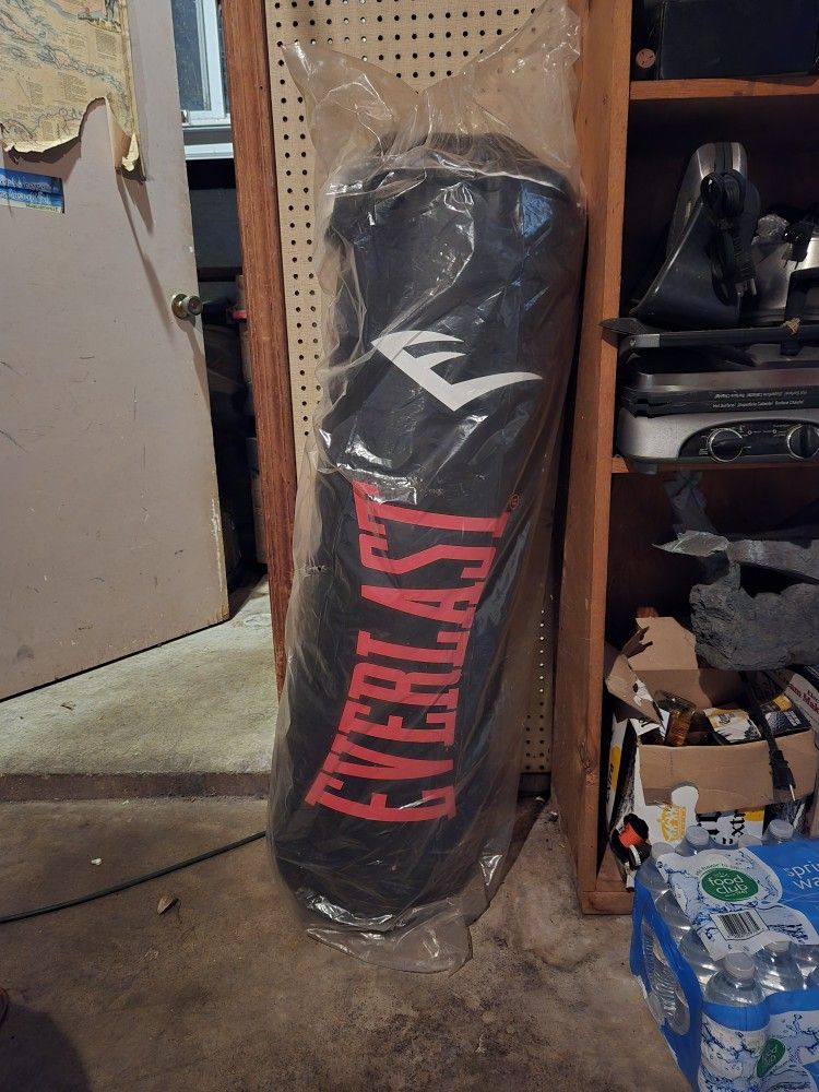 Brand New Punching Bag And Metal Stand