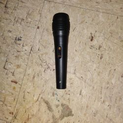 Microphone 