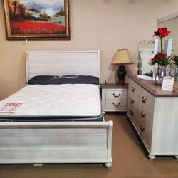 4pc Queen Bedroom Set