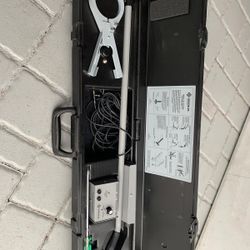 Underground wire locator