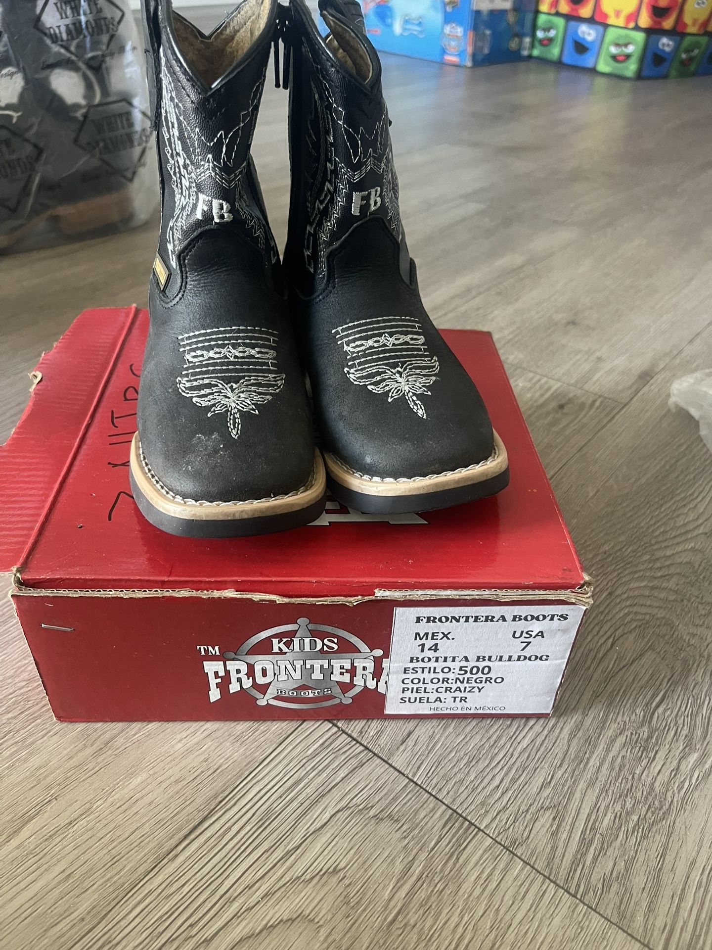 Kids Boots Size 7c
