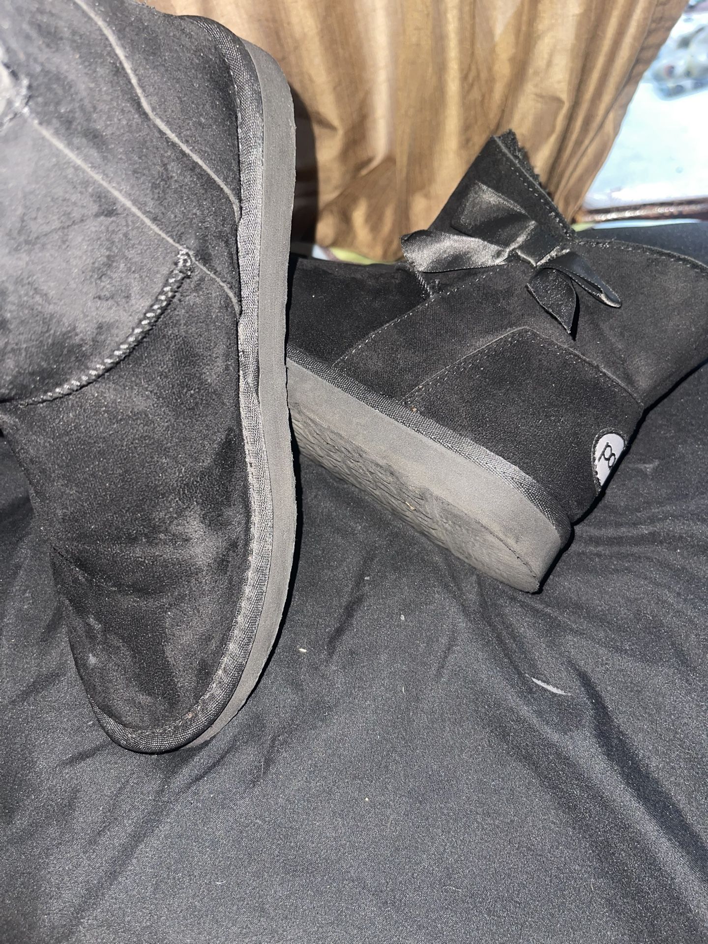 Black Boots