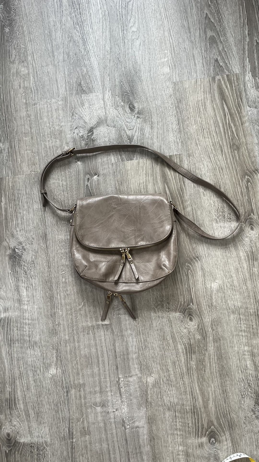 Women’s Crossbody Bag Purple Gray Purse Vegan Leather Polyurethane Gold Zippered