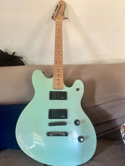 Squier Contemporary Active Starcaster