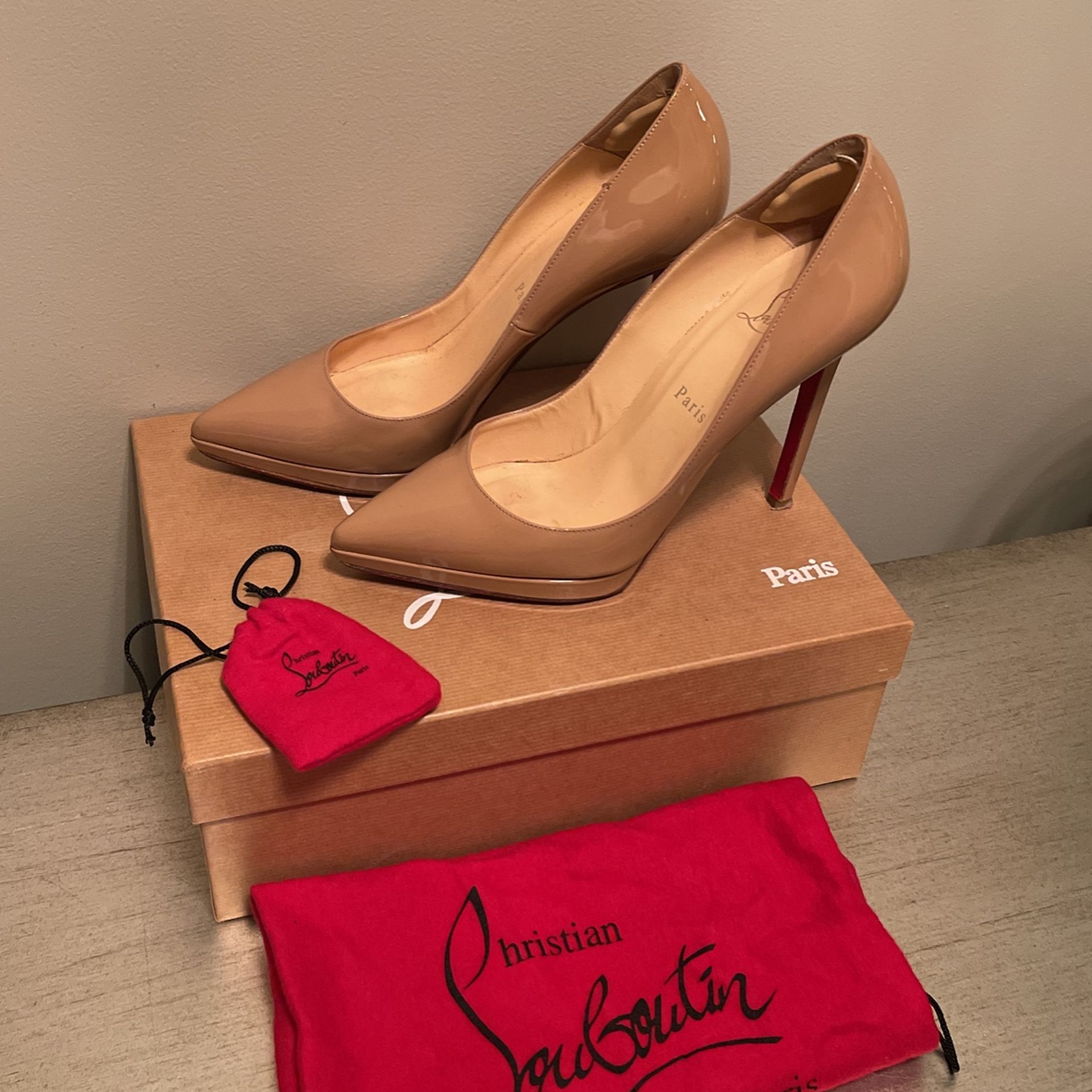 Nude Size 38.5 Christian Louboutin’s 
