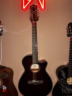 12 string guitar Ibanez